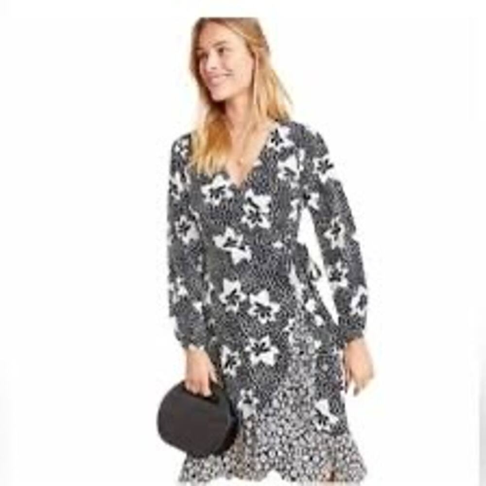 Anthropologie Porridge Amity Wrap Dress Size XS Black and White Floral